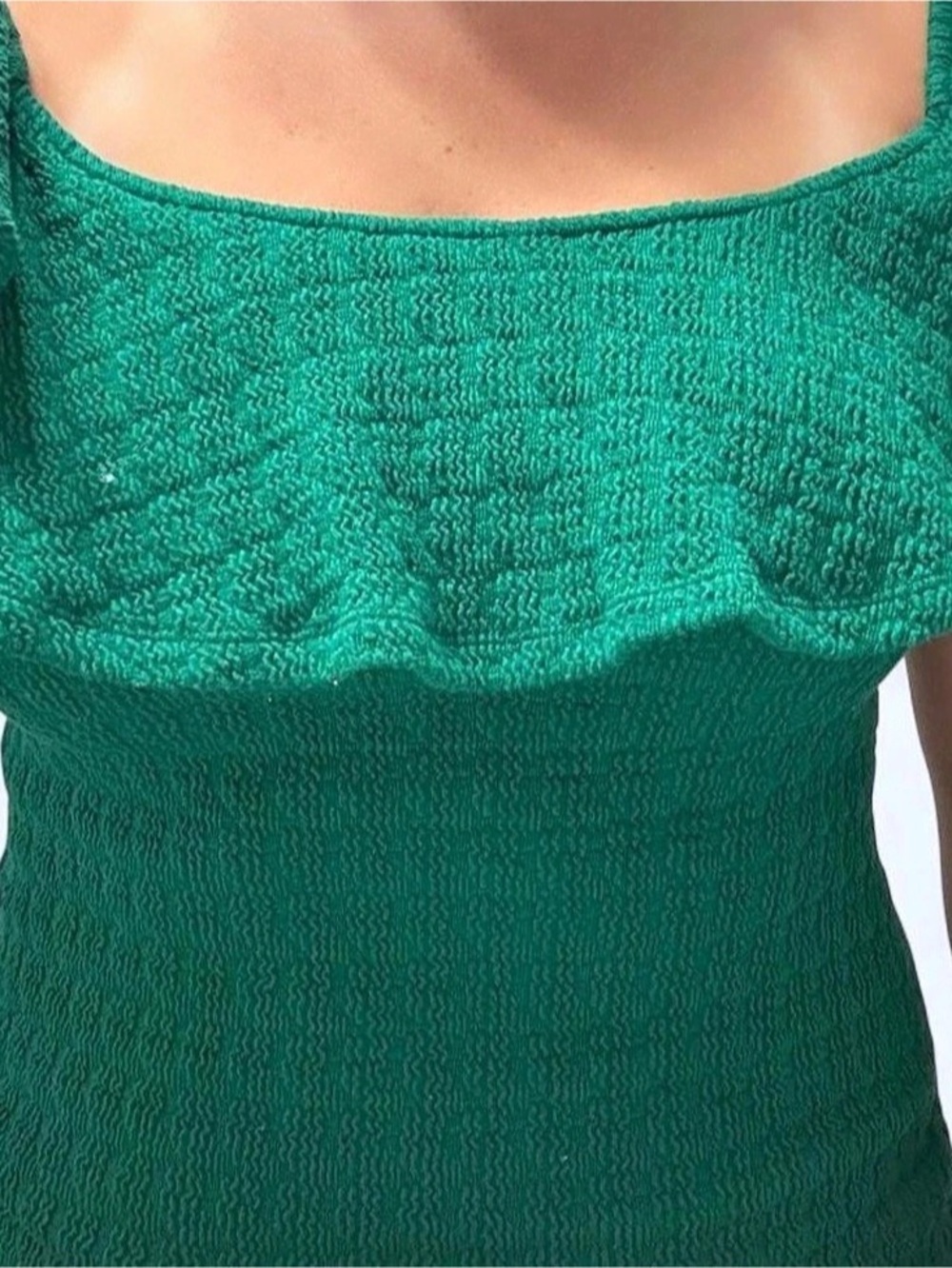Anthropologie Green Ruffled Neck Blouse Size XS Like New
